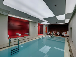 Отель 72 Sharjah