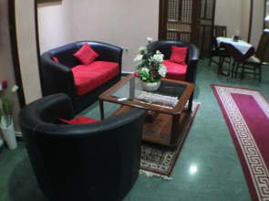 Sary's Hotel