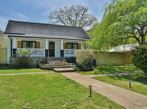 The Spruce House Cozy Home in Swannanoa