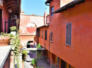 Orti 27 Rome