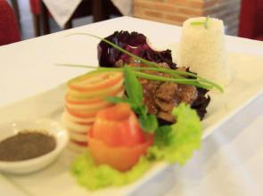 Mekong Angkor Palace Hotel