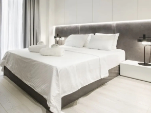 Ultra Chic Modern 4 Bedrooms Apartment in Athens