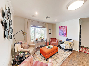 Stylish Desert Oasis - 3 Br Home