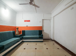 OYO Flagship 76982 Hotel Kamal