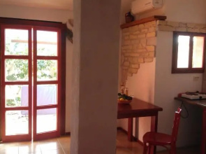 Apartments Picasso Komiza