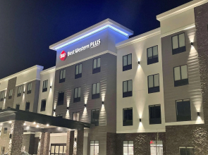 Best Western Plus Coralville Hotel