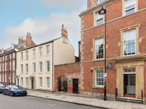 Host Stay Mayford Apartment