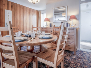 Beach View - 3 Bedroom Apartment - Saundersfoot