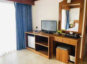 Jiraporn Hill Resort