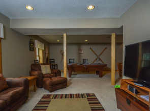 Lucky Bear Lodge 5 Bedroom House