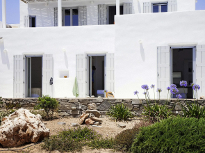 Seafront Villa Paros