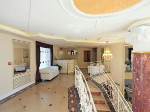 Hotel Golden Ina - Rumba Beach