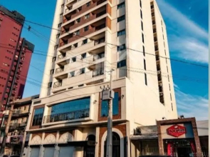 Luxuoso apartamento no centro - 407