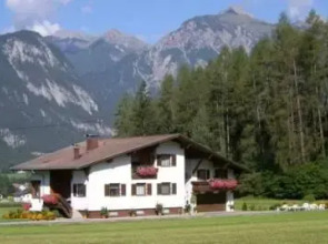 Ferienwohnungen Schleich