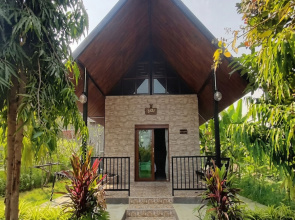 Parichat House