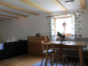 Haus Lucas Tschofen