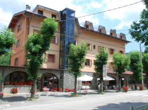 Albergo Bucaneve