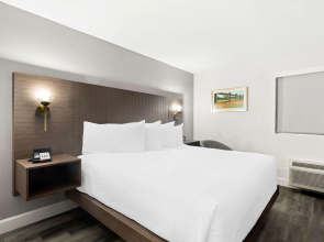 SureStay by Best Western Groves
