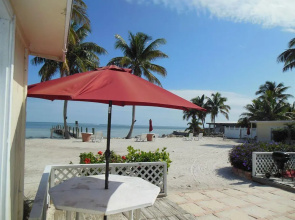 La Te Da by the Sea