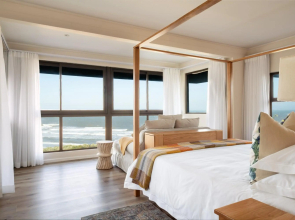 Prana Lodge