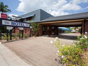 Comfort Inn Blue Shades