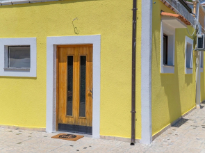 Apartments Lelu