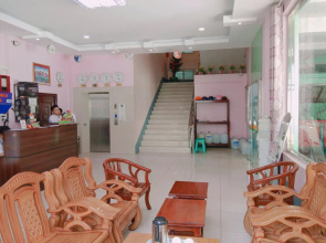 Man Shwe Li Hotel