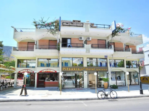 Pitsakis Hotel