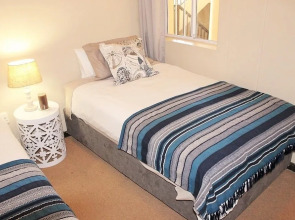 Green Point Mews 6