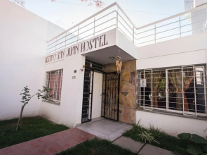 Destino San Juan Hostel