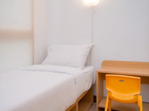 Cozy Living 1Br Apartment With Extra Room At Scientia Residence