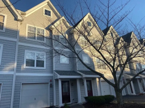 Canal Landing Court 36
