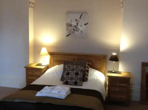 The Crown Hotel