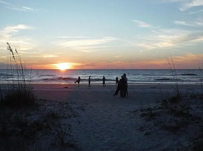 Seashell by Teeming Vacation Rentals
