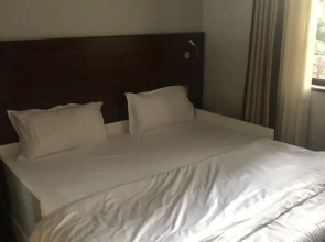 Immaculate 1-bed Apartment in Riverside Drive