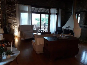 House Smaragdi