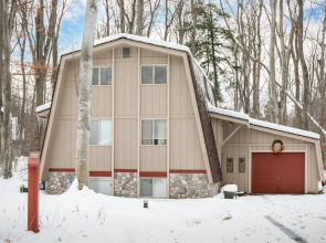 Sugarloaf Chalet 3BDR Loft 2510