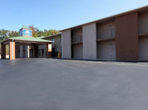 Americas Best Value Inn Malvern