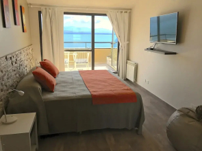 Stunning Apartment Balcony Lake Views SM4