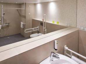 Holiday Inn Frankfurt Airport by IHG