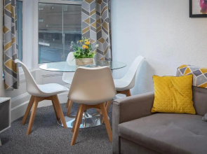 01 Springfield (sleeps 6)