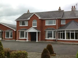 Killarney House
