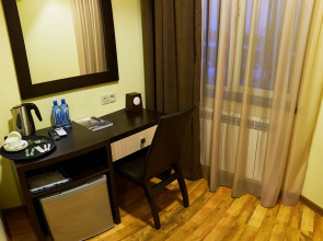 Hotel Lilia Yerevan