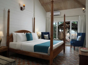 Larisa Beach Resort by Svenska