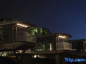 Banshan  Hot Spring Hotel (Luoyang Longmen High-Speed Railway Station Branch)