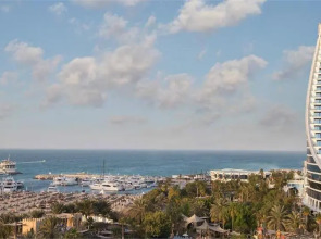 Jumeirah Beach Hotel Dubai