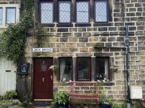 Charming Cottage 15 Mins From Hebden Bridge