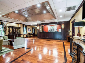 Clarion Hotel & Conference Center Leesburg