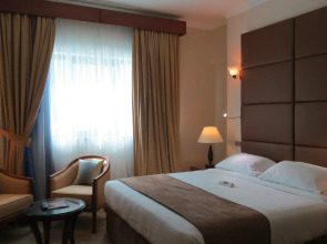 Отель The Park Hotel Formerly Al Jawhara Gardens