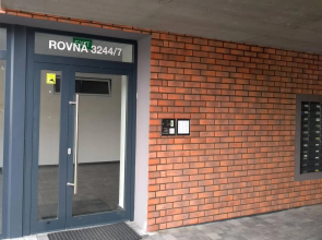 Mountain View Studio Apartment